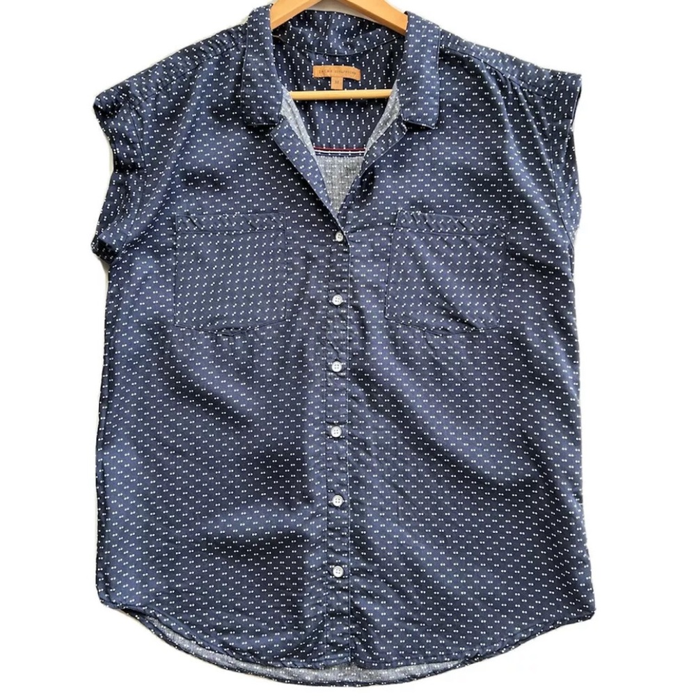 JACHS Girlfriend Navy Blue Cap-Sleeve Button-Up Blouse with White Micro Dot